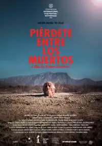 Plakat filmu Pierdete entre los muertos