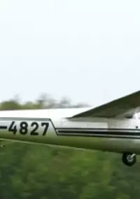 Plakat filmu Ikar w sp&oacute;dnicy