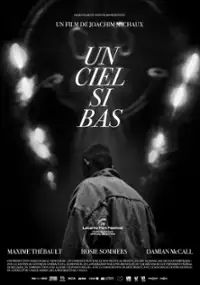 Plakat filmu Un ciel si bas