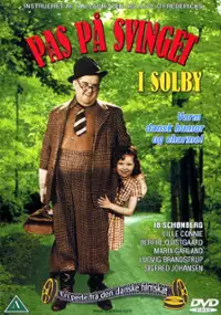 Plakat filmu Pas p&aring; Svinget i Solby