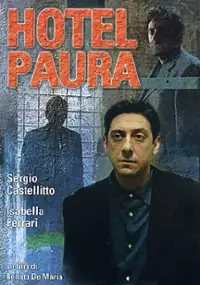 Plakat filmu Hotel Paura