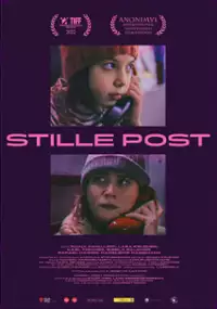Plakat filmu Pomiędzy domami