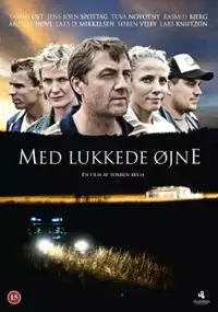 Plakat filmu Med lukkede &oslash;jne