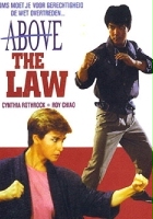 plakat filmu Poza prawem