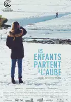 plakat filmu Les enfants partent à l'aube