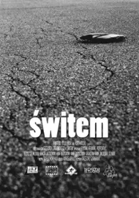 Plakat filmu Świtem