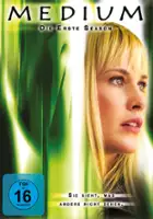 plakat - Medium (2005)