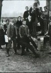 Plakat filmu Enfants jouant aux billes