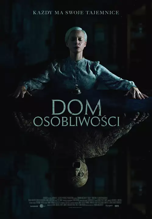 plakat filmu Dom osobliwości
