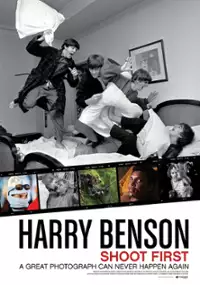 Plakat filmu Harry Benson: Shoot First