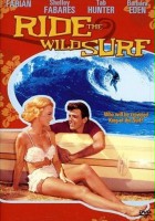 plakat filmu Ride the Wild Surf