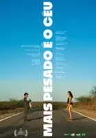 plakat filmu Mais Pesado &eacute; o C&eacute;u