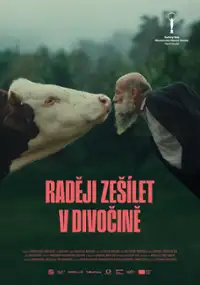 Plakat filmu Raději zešílet v divočině