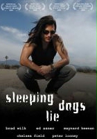 plakat filmu Sleeping Dogs Lie