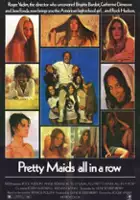 Stephanie Mizrahi / Ładne dziewczyny ustawiają się w szeregu