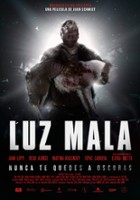 plakat filmu Luz mala