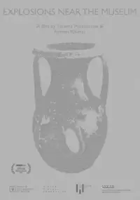 Plakat filmu Eksplozje w pobliżu muzeum
