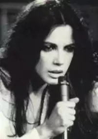 Plakat filmu Avec... le charme de Carole Laure