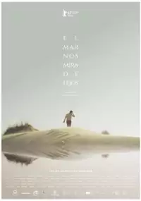 Plakat filmu El mar nos mira de lejos