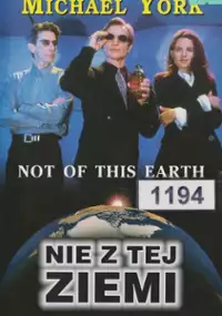 Plakat filmu Nie z tej ziemi