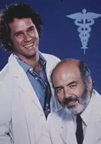 Plakat serialu Trapper John, M.D.