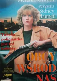 Plakat filmu Obcy wśród nas
