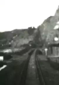 Plakat filmu Going Through the Tunnel