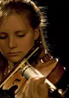 plakat serialu Natura zmysł&oacute;w