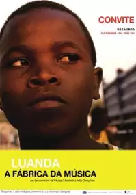 Plakat filmu Luanda, fabryka muzyki