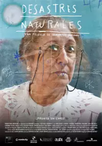 Plakat filmu Desastres Naturales