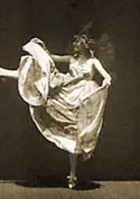 Plakat filmu Annabelle Butterfly Dance