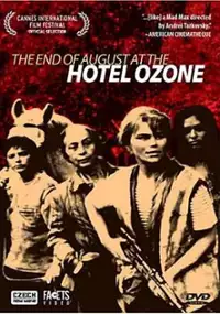 Plakat filmu Koniec sierpnia w hotelu Ozon
