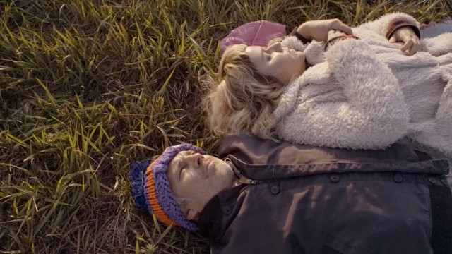MDAG 2020: Recenzujemy "Między nami" i "Księgarnie Nowego Jorku"
