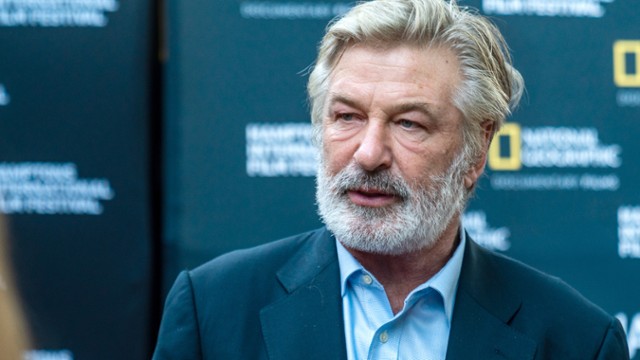 Alec Baldwin wraca do grania w filmach. I to w dwóch jednocześnie