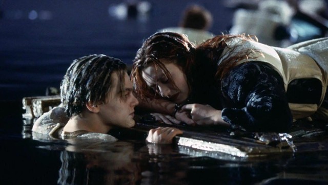 Czy Jack musiał umrzeć w "Titanicu"? Cameron zrobił badania i ma...