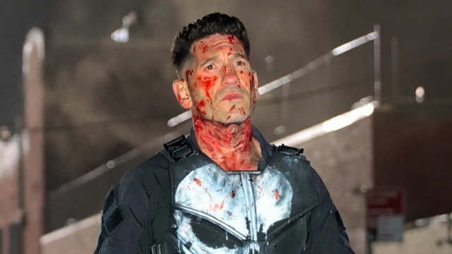 Jon Bernthal powraca jako Punisher! Cały we krwi w "Daredevil:...