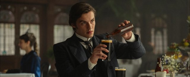"Ród Guinnessów": Recenzja serialu | Netflix. Na miarę "Peaky...