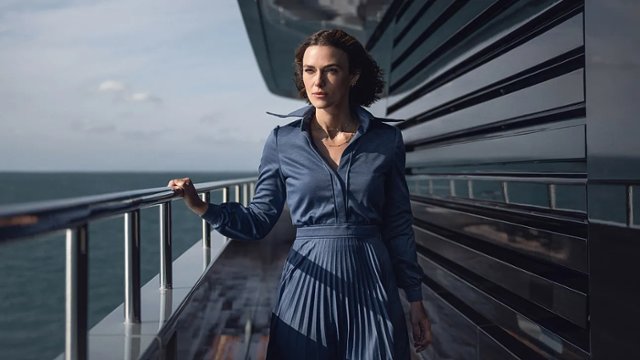 RECENZJA: "Kobieta z kabiny 10". Keira Knightley jak Herkules...
