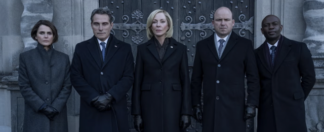 "Dyplomatka", sezon 3.: Recenzja | Netflix