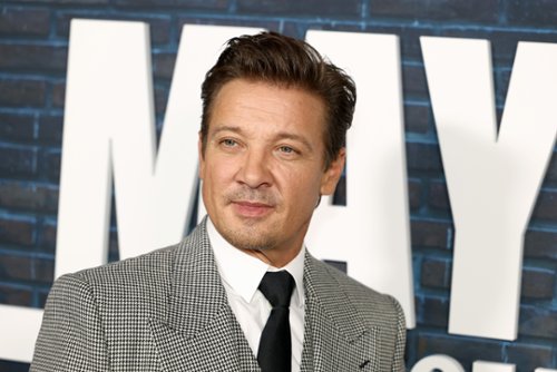 Jeremy Renner oskarżony o groźby i agresję wobec reżyserki