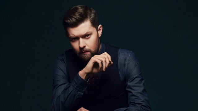 "Piekło jest puste" Remigiusza Mroza trafi na ekran