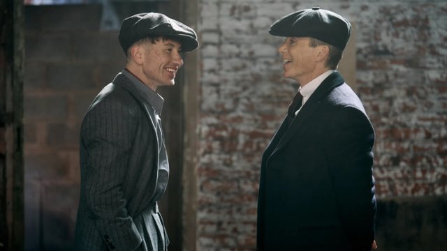 Filmowe "Peaky Blinders" zmierza na Netflix. Mamy recenzję!