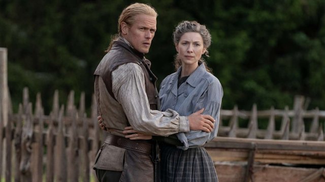 "Outlander" dobiegł końca. Ale czy to faktycznie koniec?