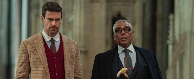 "Dżentelmeni" wr&oacute;cili! 2. sezon jest już na Netfliksie. Oceniamy...