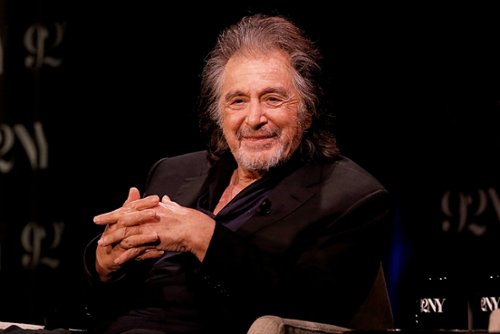 Ksiądz Sutherland kontra mafioso Pacino w akcyjniaku od Bessona