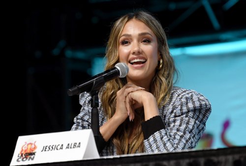 Z kim zagra Jessica Alba w nowym szpiegowskim thrillerze?