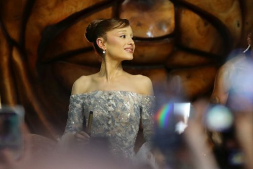 Ariana Grande zaatakowana na premierze "Wicked: Na dobre"