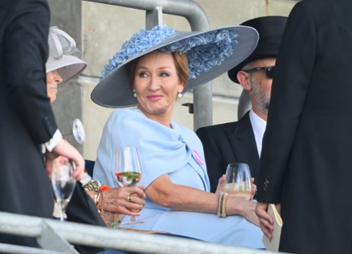 J.K. Rowling odwiedziła plan "Harry'ego Pottera". "Królewska...