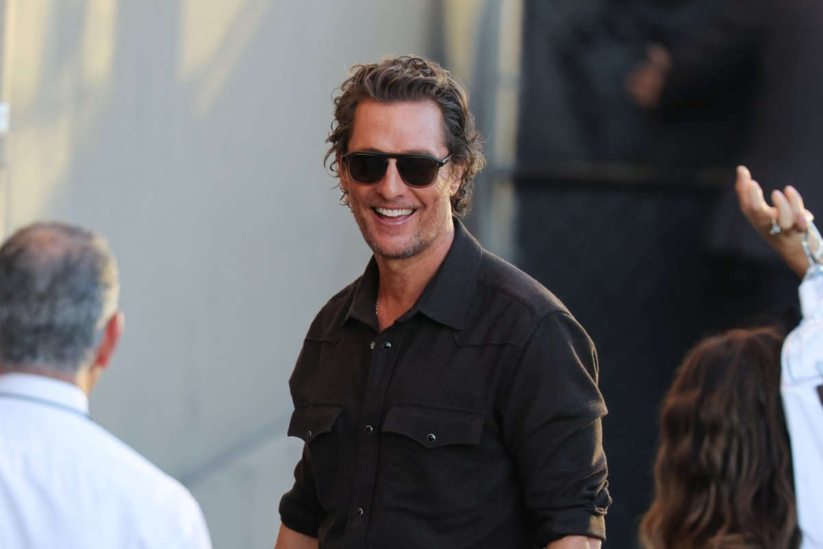 Z kim znanym zagra Zoe Saldaña w nowym filmie Netfliksa?