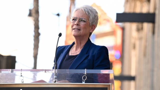 Kto wyreżyseruje "Napisała: Morderstwo" z Jamie Lee Curtis?